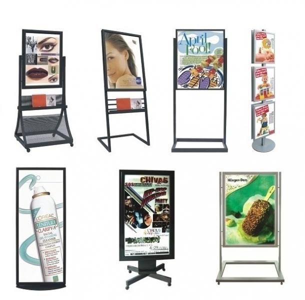 Vékony LED világító tábla cserélhető nyomattal